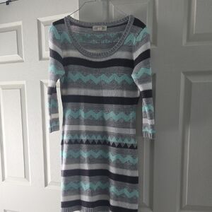Pink Rose Long Sleeve Chevron Sweater Dress - Gray and Blue